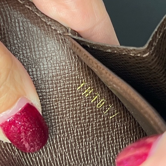 Louis Vuitton Mini Lin Sarah Brown Monogram Long Wallet 2007 - Picture 13 of 13